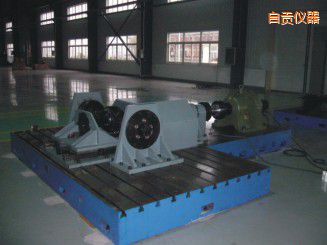 自貢微機(jī)控制驅(qū)動橋總成扭轉(zhuǎn)試驗機(jī)